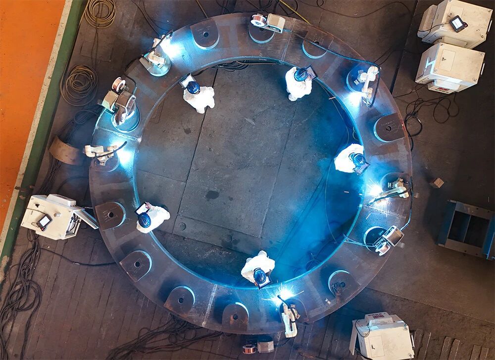 93DBA488C98F36CC4263A0AF17F_E6E4A8DC_222F0